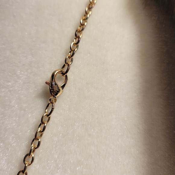 Circle Link Necklace - Picture 7 of 13